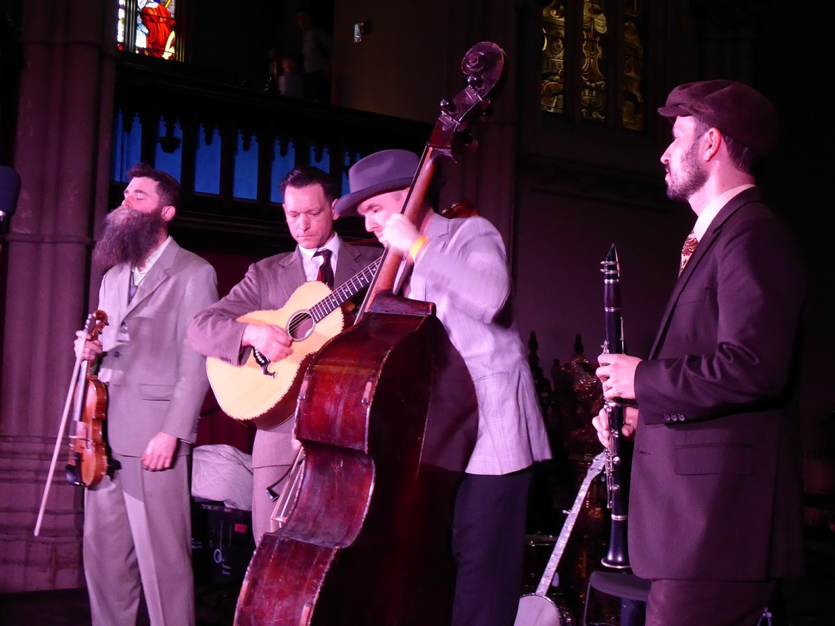 The Lovestruck Balladeers