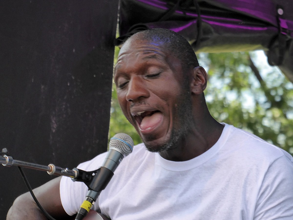 cedric burnside